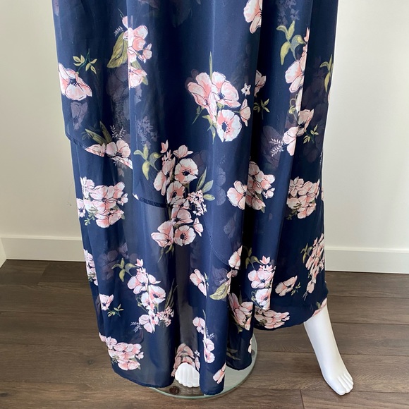 ABERCROMBIE AND FITCH “Fitch” Cold Shoulder Ruffle Maxi Dress Long - Picture 4 of 13